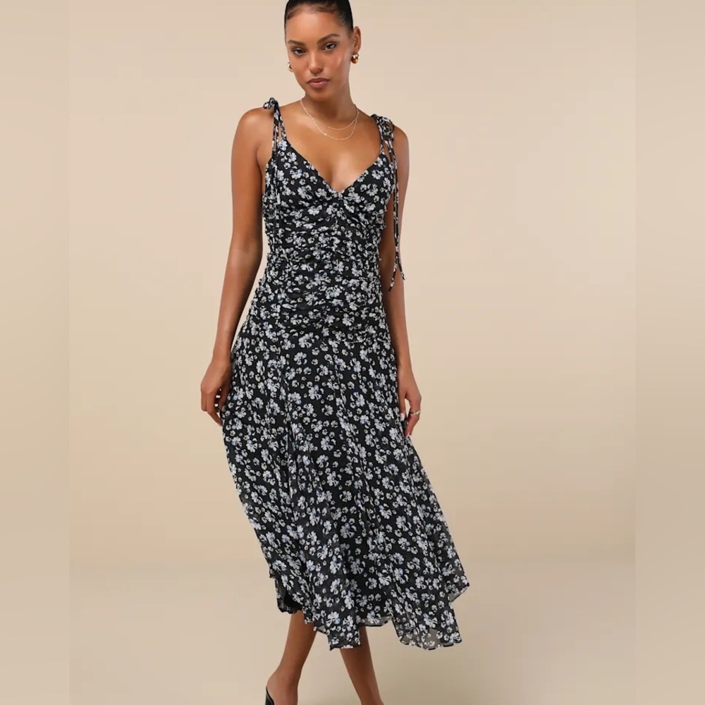 Lulus “Charming invitation” floral midi drop waist dress